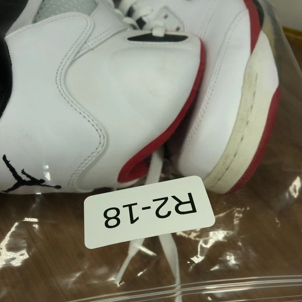 Nike Air Jordan Air 5 Mens 8.5 shoes white OG Fire Red Basketball sneakers